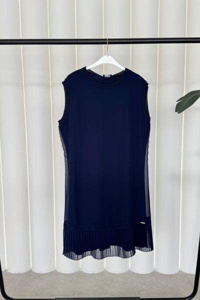 Mürvet İçlik Lacivert