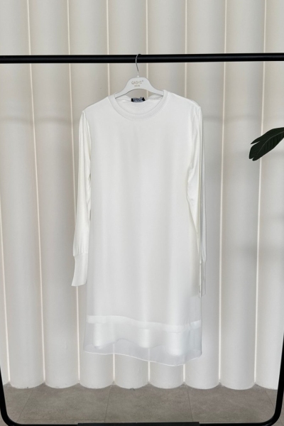 Şeyma İçlik Beyaz